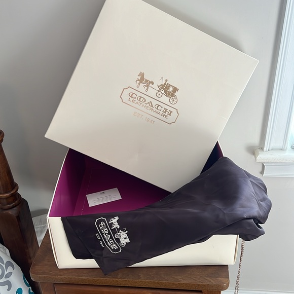 Coach~14968 Julia Leather Hobo Bag Brown with Original Box and Protective Bag - Picture 4 of 6